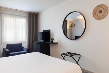 호텔 Hôtel Chromatics & Restaurant Hill Club By Happyculture