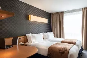 ホテル Best Western Plus Paris Saclay