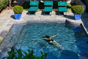 ホテル Demeure Castel Brando Hôtel & Spa