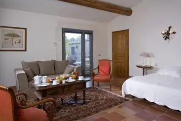 ホテル Benvengudo