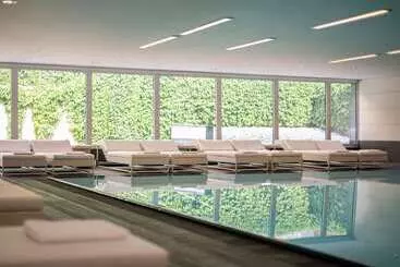 هتل Pullman Berlin Schweizerhof