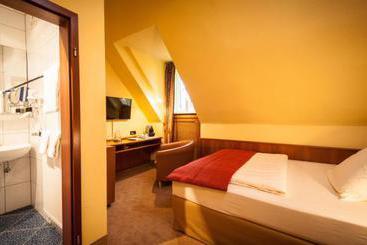 Landhotel Kauzenberg