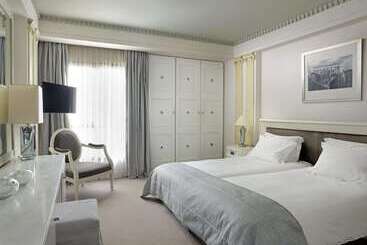 Hotel Njv Athens Plaza