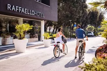 Raffaello Hotel & Mooka Restaurant