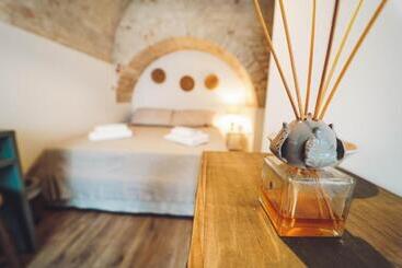 هتل Trullo Syrah Trulli Antì Charme & Relax