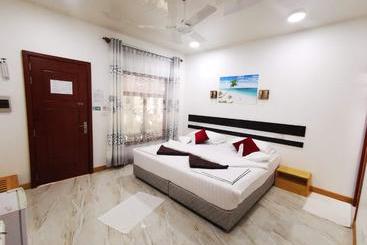 פנסיון Summer Inn Thoddoo