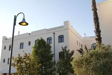 Hotelli Leone De Castris Wine