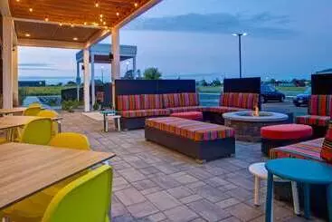 هتل Home2 Suites By Hilton Loves Park Rockford