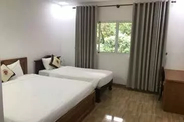 Tan Son Nhat Con Dao Resort