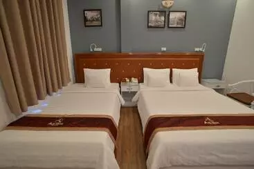 A25 Hotel   185 Lò đúc