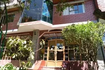Hostelli Isla De Baños Hosteria Y Spa