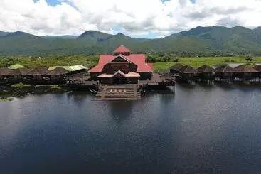 Hotelli Golden Island Cottages Thale U