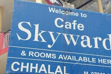 Hotel Skyward Guest House