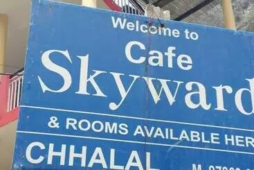 Hotel Skyward Guest House