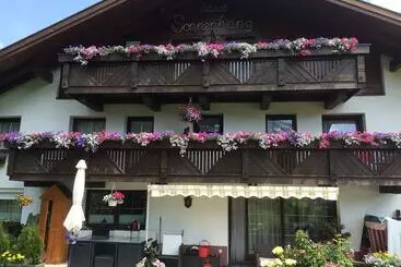 مسافرخانه Haus Sonnenhang