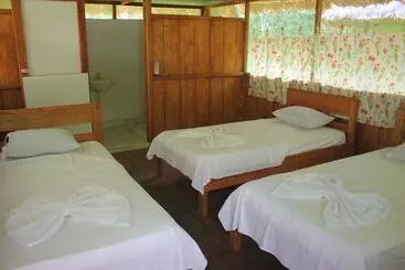 Hotel Tropical Adventures & Expeditions