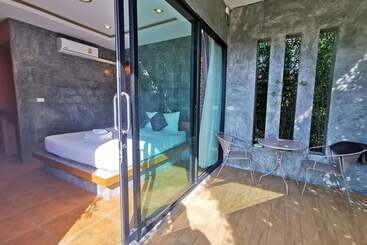 هتل Baanmee Phuket Sha Plus