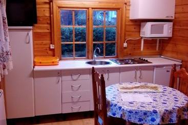 관광객 아파트 Cabañas De Cabárceno