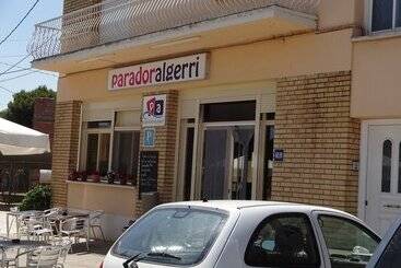 بنسيون Hostal Terraferma