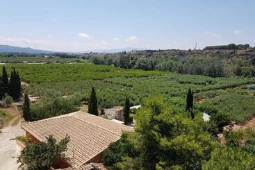 פנסיון Mas Subirats