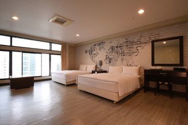 Отель Cube Kaohsiung