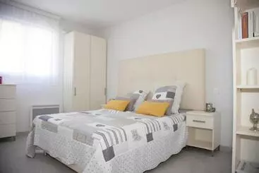 アパートホテル Résidence Estérazur