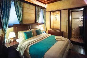 בית מלון כפרי Bey Konagi