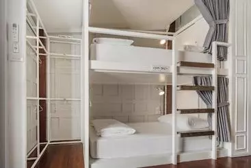 ユースホステル Busaba Ayutthaya