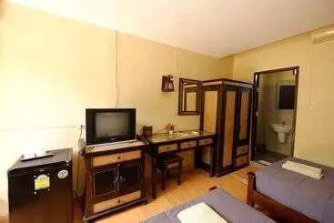 هتل Piya Guesthouse