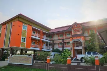هتل Suntorn Place