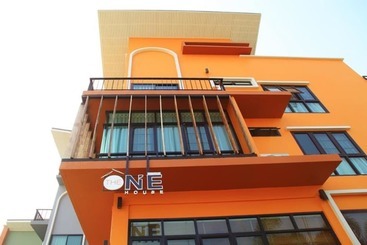 Hotel The One House Resort Pakchong