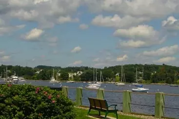 Aamiaismajoitus (B&B) Belfast Bay Inn