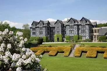 Hotelli Gregynog Hall