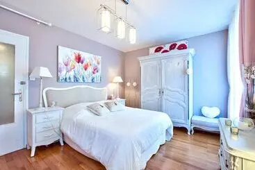 Pensione Naturalbnb   Chambres D Hôtes Au Calme Avec Clim   Parking Gratuit Et Sécurisé   Garage Vélos Et Mot