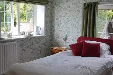 Aamiaismajoitus (B&B) Holly House