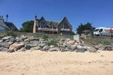 Bed and Breakfast Tigh Na Mara Guest House Rosemarkie  Breakfast Optional