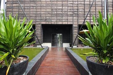 تختخواب و صبحانه Yellow House