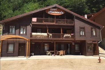 آپارتمان‌های توریست‌ها Hanzade Apart