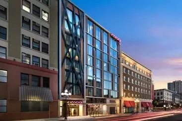 هتل Moxy San Diego Gaslamp Quarter