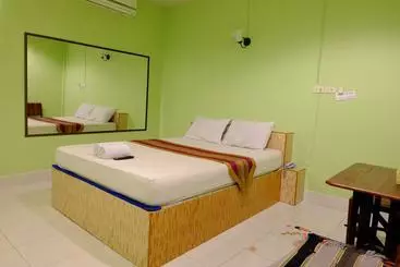 هتل Pruksa Resort Suratthani