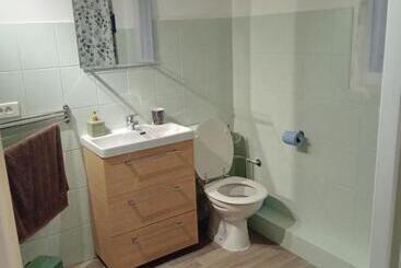 مبيت وإفطار Chez Lulu