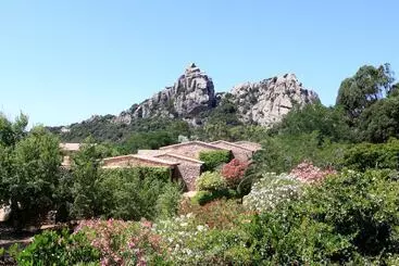 هتل آپارتمان Residence Sapa Di Cala