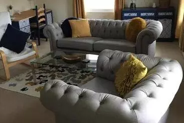 ツーリストアパートメント Peel House Apartments