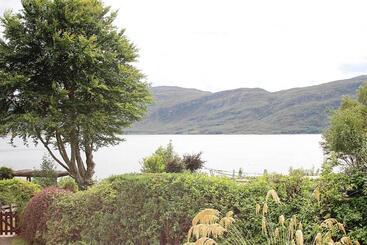 Pensionat Lochview Guest House