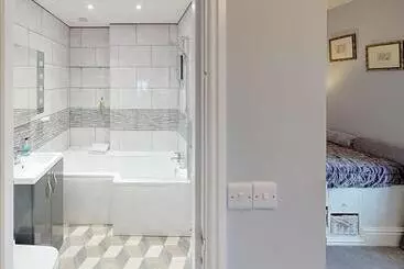 Bed and Breakfast Ranscombe House