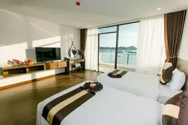 هتل Sun Bay