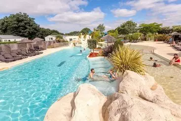 Hotel Yelloh Village L Océan Breton