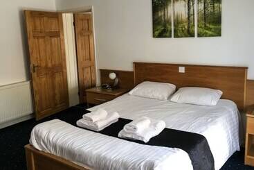 Pensione The Beach Motel