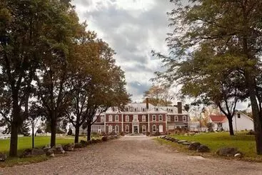 リゾートホテル Eastover Estate & Eco Village