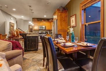 شقق خاصة سياحية Abode At Empire